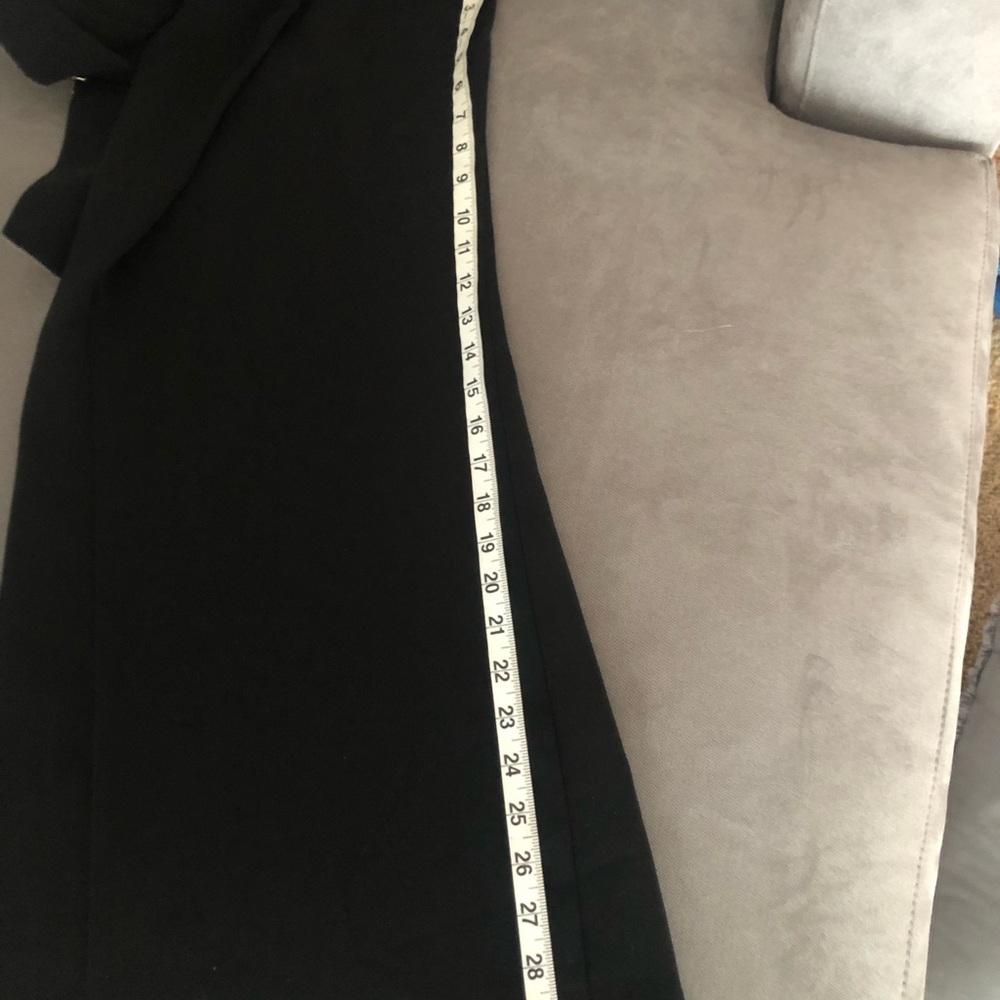 CACHE HOST PICK black pants. Unique sexy slit on one front leg and one back leg. - Picture 10 of 16